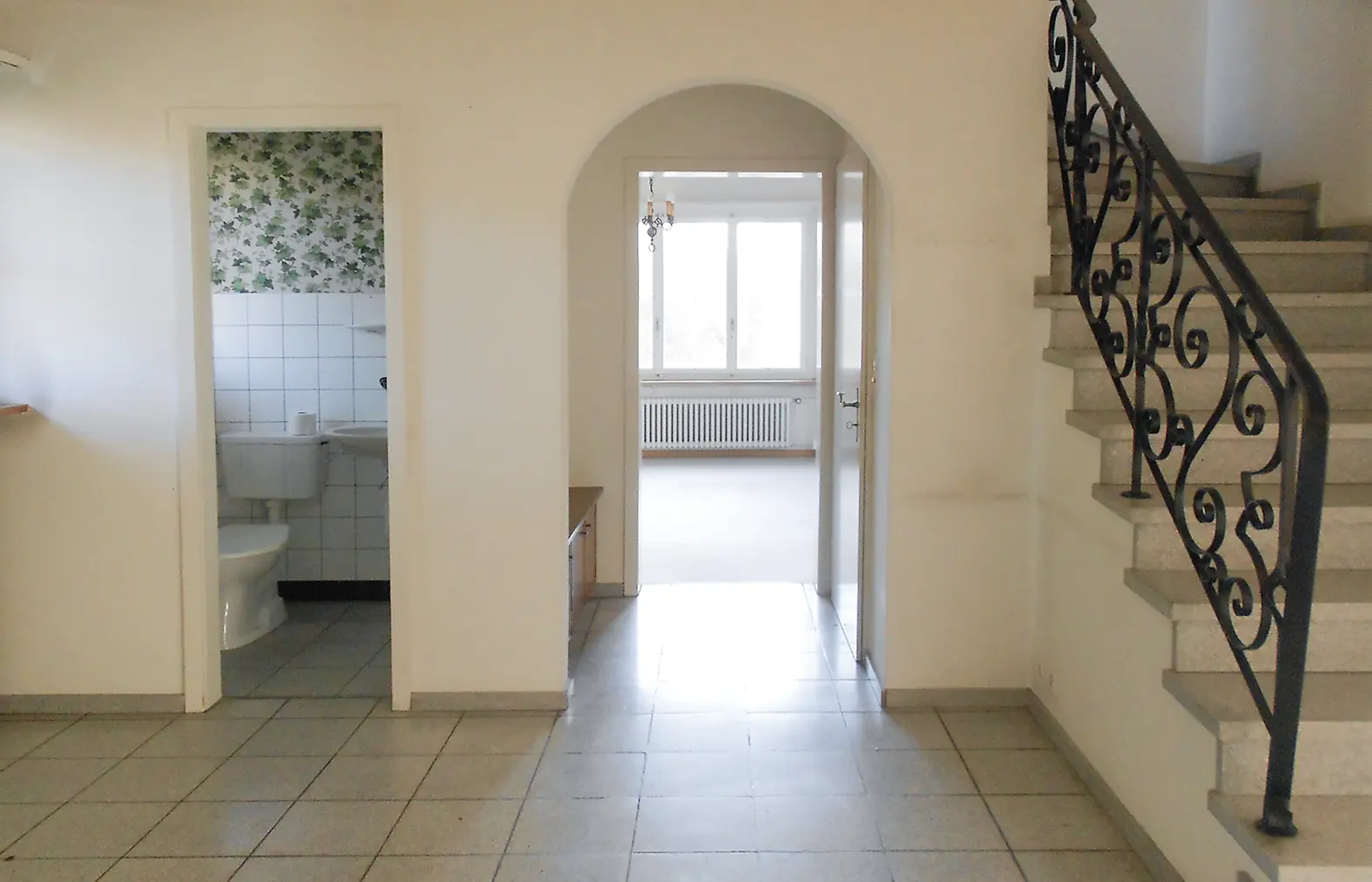 haus_biel-benken_vorher_01